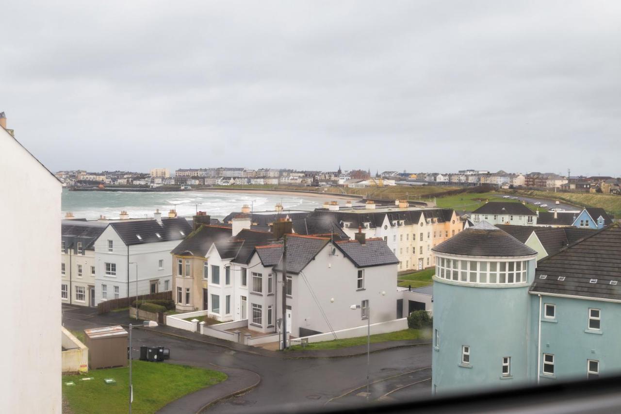 White Hall Portrush Eksteriør billede