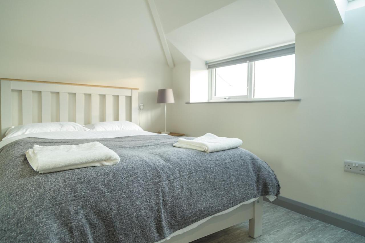 White Hall Portrush Eksteriør billede