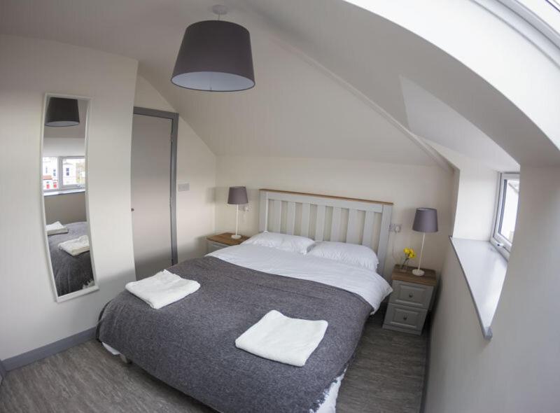 White Hall Portrush Eksteriør billede
